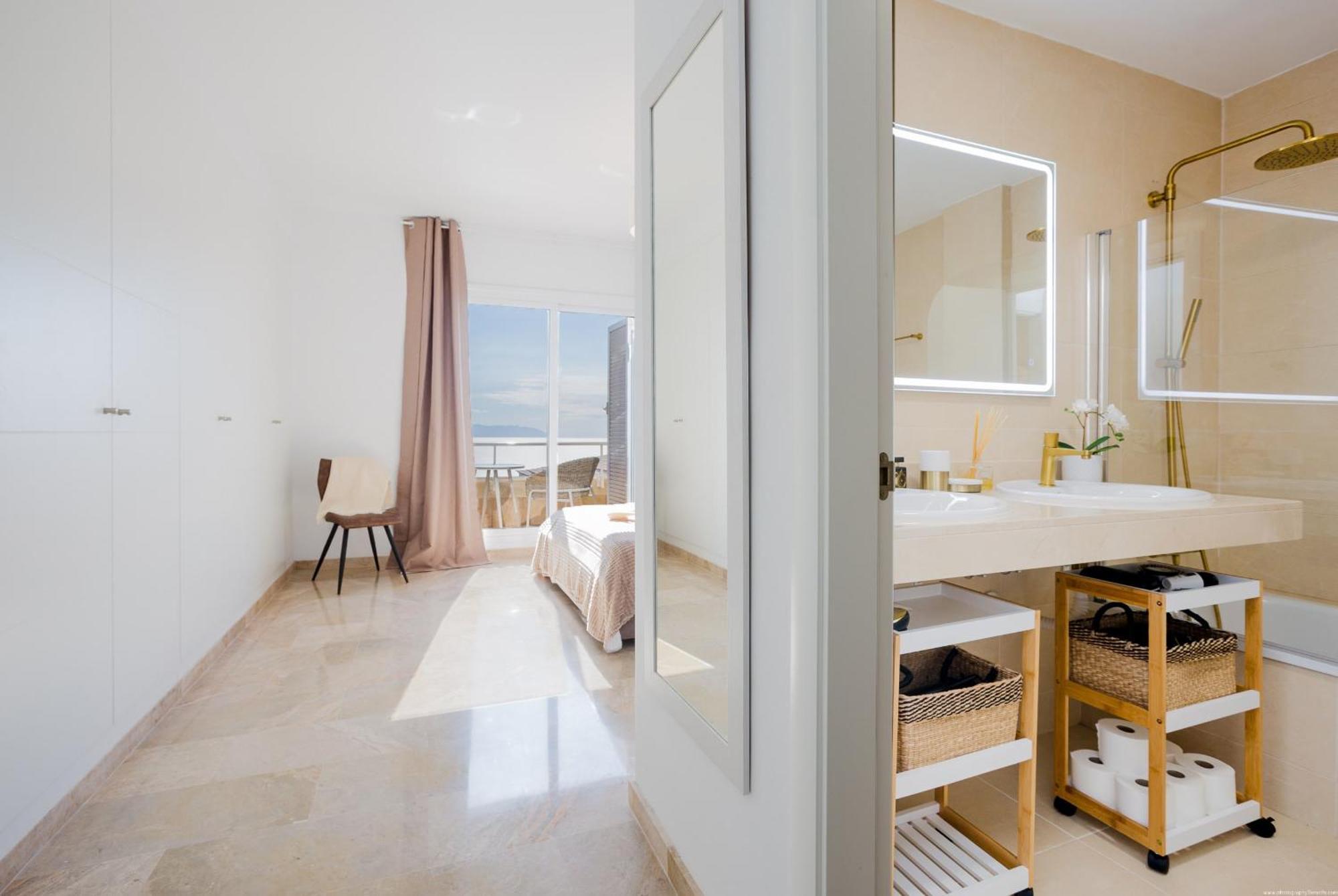 Modern Cozy And Peaceful Holiday Oasis Puerto de Santiago  Eksteriør bilde